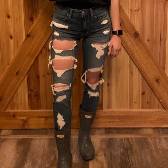 AE Super High Rise Jeans - Heavily Distressed - Picture 6 of 7